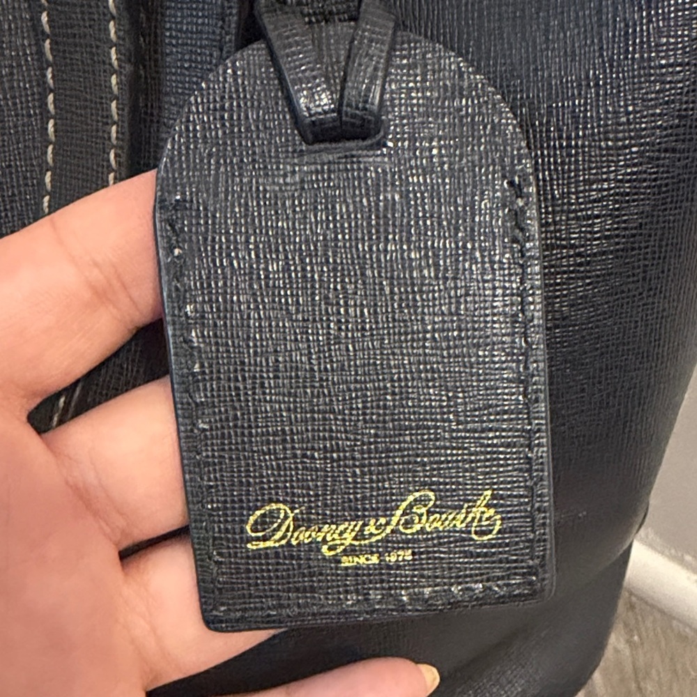 Dooney & Bourke Black Saffiano Leather Tote Bag Red Lining - Picture 3 of 13